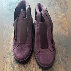 Puma Maroon High-Top Sneakers